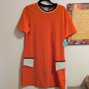 Love Her Madly Red dress Size 12 P2P: 20in Should2hem: 36in